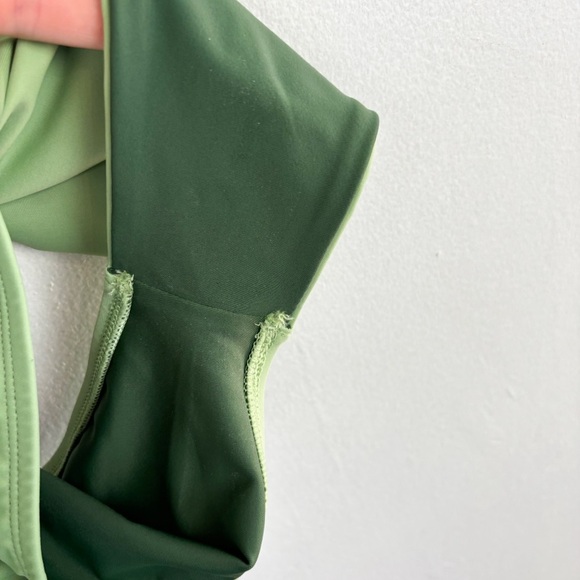 Jolyn Lucia Surf Green One Piece Swimsuit Sz M - Picture 8 of 11